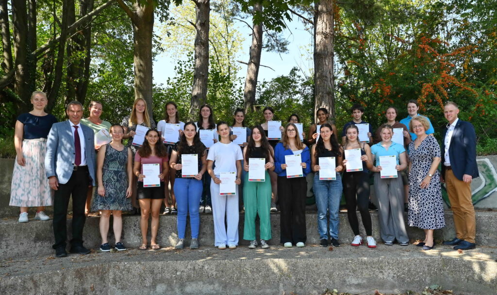 Summer School informiert über Studium Veterinärmedizin an Fachschule Hollabrunn – LR Teschl-Hofmeister: Praxisbezogene Einblicke in den Beruf von Tierärztinnen und Tierärzten für interessierte Schülerinnen und Schüler